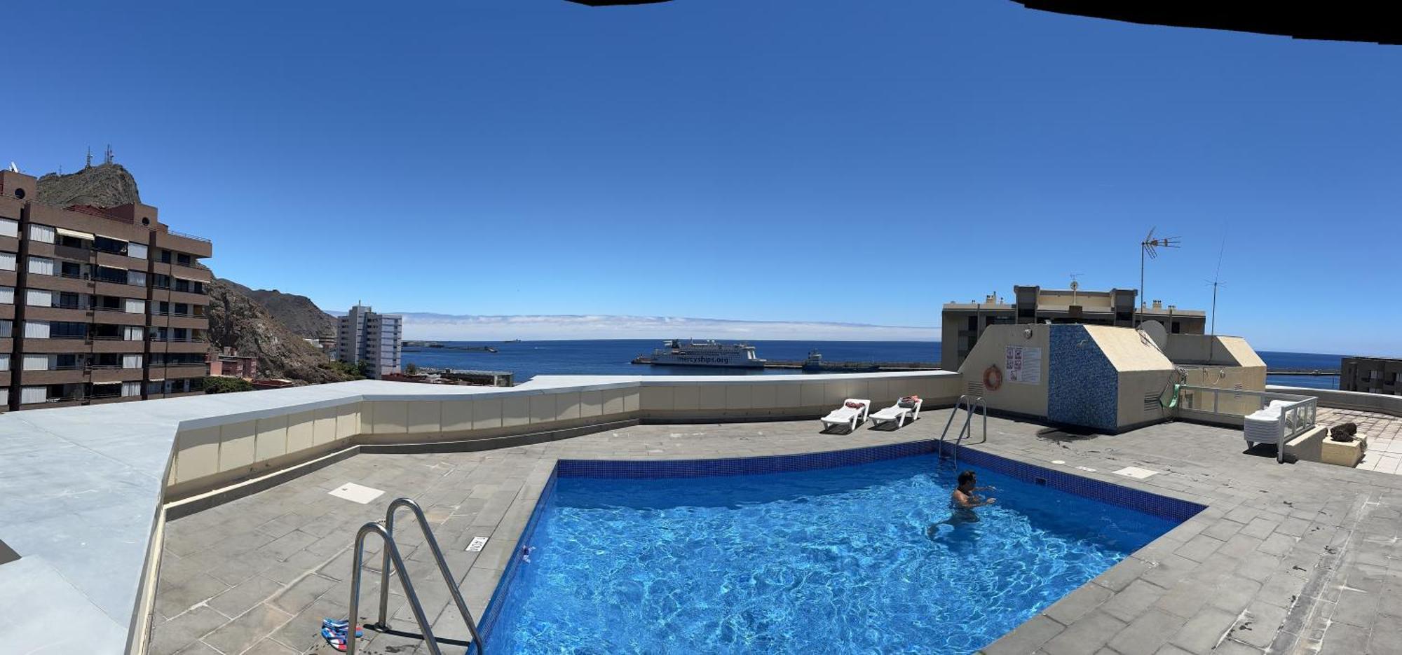 Sovhispan Sc Tenerife Piscina 산타크루스데 테네리페 외부 사진