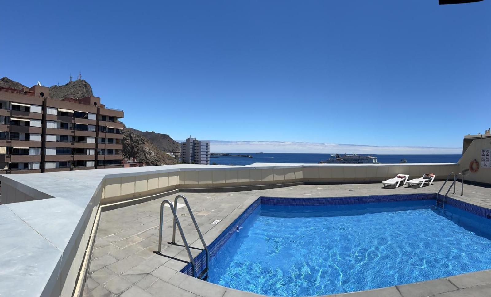 Sovhispan Sc Tenerife Piscina 산타크루스데 테네리페 외부 사진